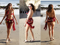 Blanca Blanco like a Christmas Tree