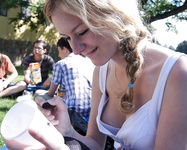 Flashing pussy and tits real amateur girls