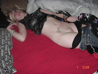 chicas pilladas durmiendo desnudas_2