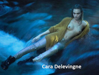 Holly Hot Actress Oops