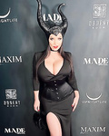 Angela white 38 years young Boobs: Real/Natural Bra/cup size: 40H (95H)