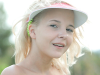 Monroe A Super Duper Girl