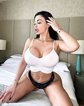 aletta ocean 35 years young 1985(68 kg)(172 cm) Bra/cup size: 40E (90E)Boobs: Fake/Enhanced