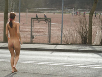 Zusana  spears: Nuevamente desnuda in public