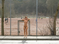 Zusana  spears: Nuevamente desnuda in public