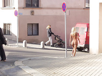 Nude in publico: Sin temor