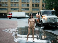 Nude in publico: Sin temor