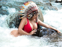 Alejandra  Villareal: belleza latina