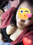 Quiero cogerme sus tetas