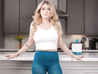 Kayla Kayden -  Unexpected Package