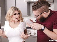 Kayla Kayden -  Unexpected Package