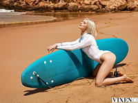 Bella Spark, Kelly Collins, Christy White - Surf Bunnies Seduce Instructor