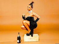 Nikki Benz - Break The Internet... For Real This Time