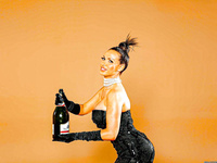 Nikki Benz - Break The Internet... For Real This Time