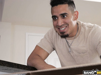 Rose Monroe - Big Ass Realtor Fucked by Tenant