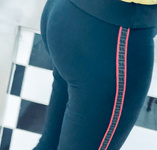 PERFECT ROUND ASS AT THE FASTFOOD