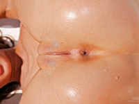 Maria FEET UP images 2