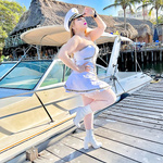 Karla Sofia Alarcon  :  Megaculona