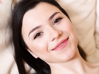 Alexis Crystal 1 Karups 9-1