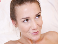 Alexis Crystal 1 Karups 10-2