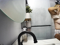 Joanne Tanner a Real Teacher Caught in the Shower