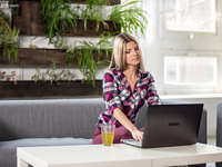 Gina Gerson Karups 7-0