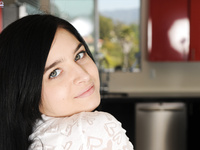 Zoey Kush Karups 6-0