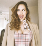 Dasha Of Russia Reacts