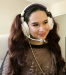 Dasha Of Russia Reacts