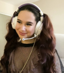 Dasha Of Russia Reacts