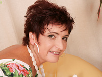 Jessica Wild Karups 6-0