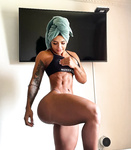 Laura Peralta images 3