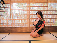 Chloe Vevrier images 2