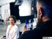 LorReign And Anthony - Anal-Loving MILF Squirts All Over His