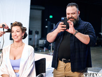 LorReign And Anthony - Anal-Loving MILF Squirts All Over His