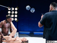 LorReign And Anthony - Anal-Loving MILF Squirts All Over His