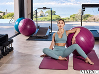 Jadilica, Dolly Orchid