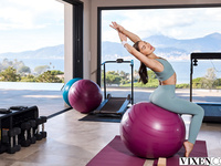 Jadilica, Dolly Orchid