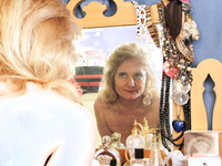 Isabella AllOver30 14-1