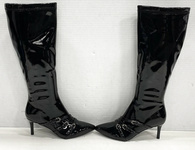 I love when my belly and pussy well filled.