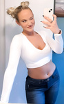 Blonde Canadian E-girl Jessie
