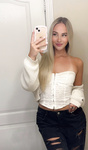 Blonde Canadian E-girl Jessie