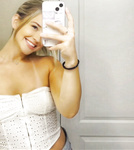 Blonde Canadian E-girl Jessie