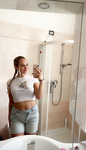 Blonde Canadian E-girl Jessie