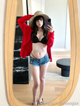 Soogsx Photos
