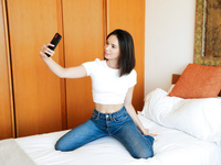 Eve Sweet - Jeans and T-shirt