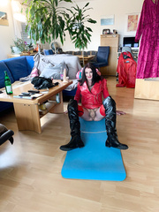 Ehe und Ledernutte Erika