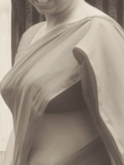 Bengali aunty fat navel images 2