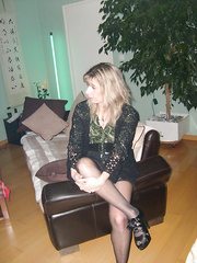 I love to show my pussy