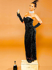 Nikki Benz - Break The Internet... For Real This Time